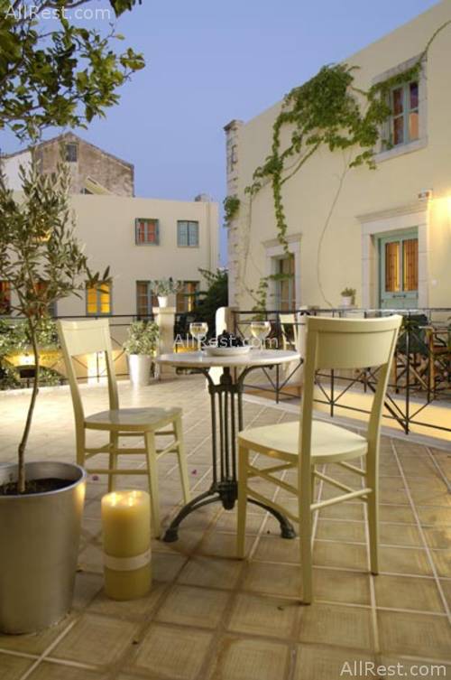 Mythos Suites Hotel 12